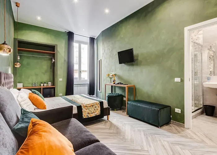 לינה וארוחת בוקר Ripetta Executive 3*